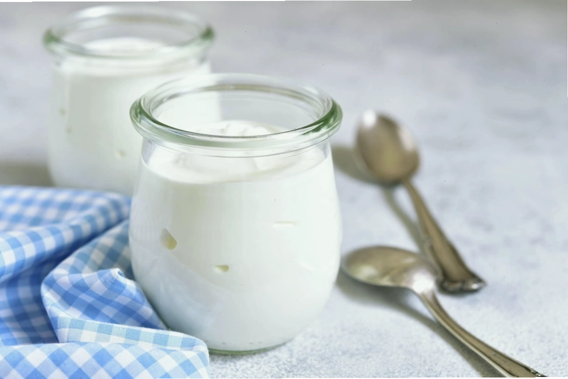 Bí quyết chăm sóc môi hàng ngày để duy trì vẻ hồng hào