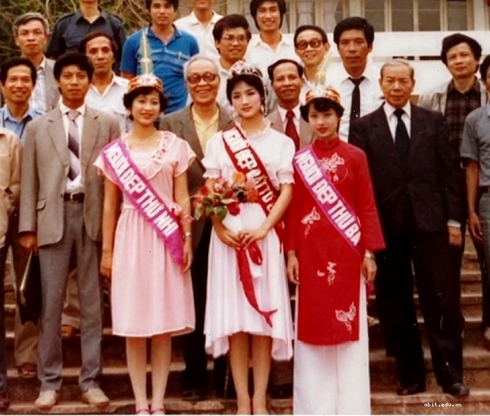 Hoa hậu Đền Hùng Giáng My khoe sắc vóc cuốn hút