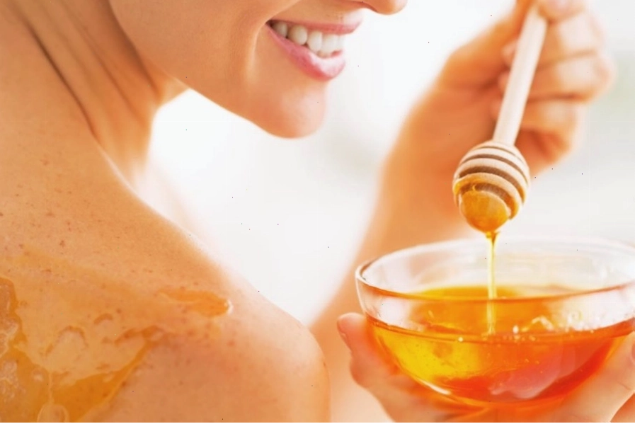 Mặt nạ sữa chua và mật ong giúp làm trắng da body sau sinh hiệu quả
