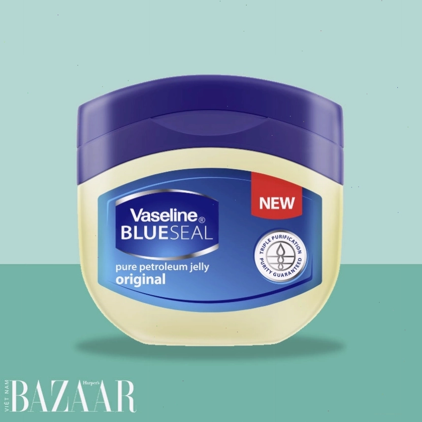 Sử dụng sáp dầu khoáng vaseline để làm mềm và tẩy thuốc nhuộm tóc