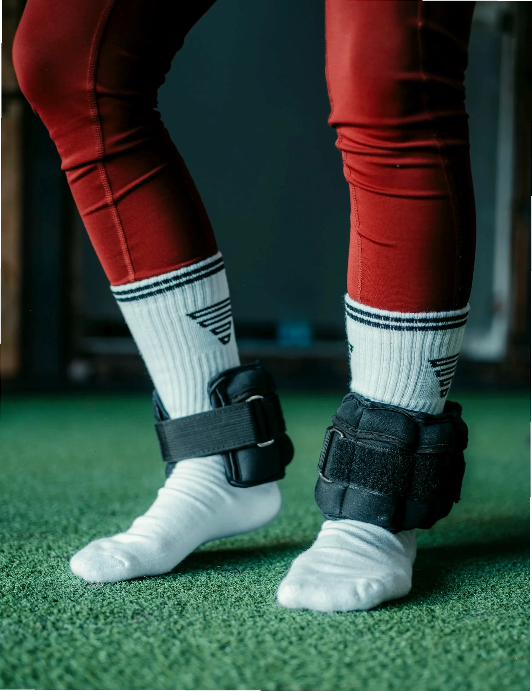 Thêm sức kháng cự vào bài tập calisthenics với ankle weights