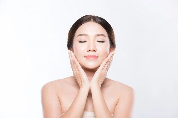 Top 8 Sản Phẩm Chứa PHA An Toàn Cho Da Nhạy Cảm